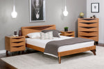 Elroy Panel Bed