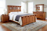 MäRyan Panel Bed